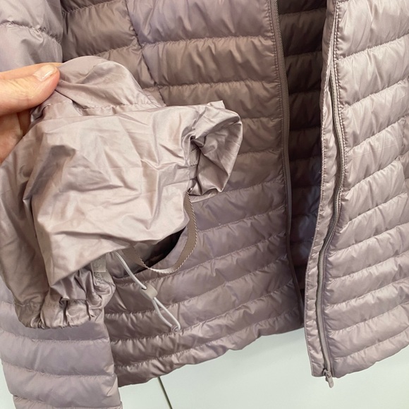 Lululemon jacket pale pink brand new with hood - Picture 6 of 8